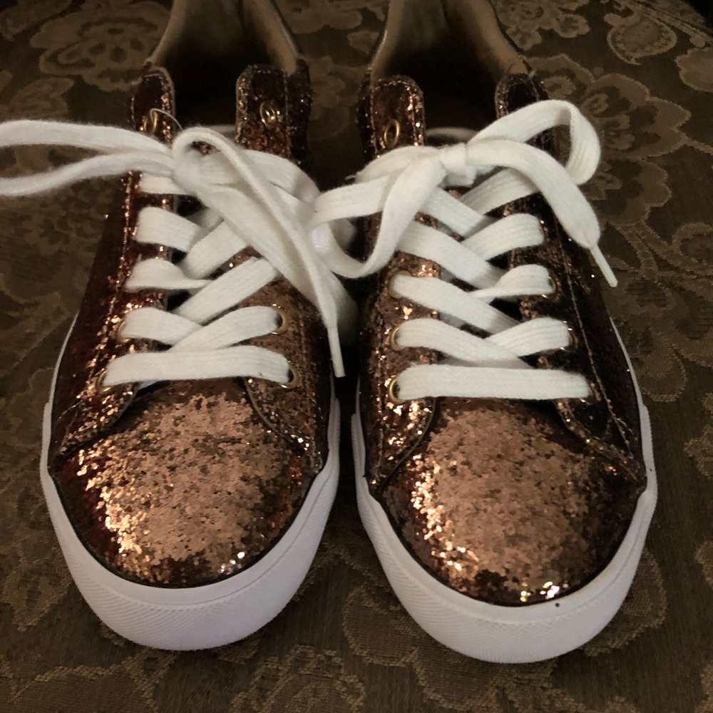 Guess brand bronze glitter sneakers!